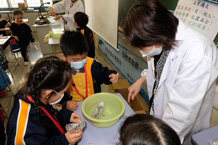 油塘基顯「STEM專題研習周」 「越高分 悅Go Fun」｜讚好活動