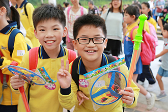 保良局陳南昌夫人小學是本港碩果僅存的「火柴盒｜讚好人物
